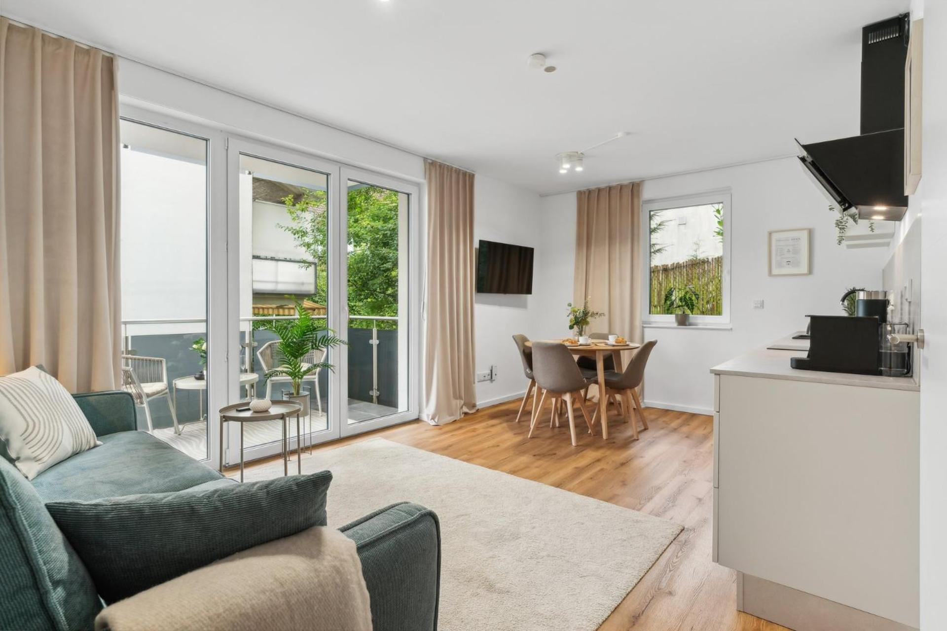 Zwei Apartments Fuer Bis Zu 8 Personen Zentral, Modern, Mit Terrasse & Balkon Bielefeld Exteriér fotografie