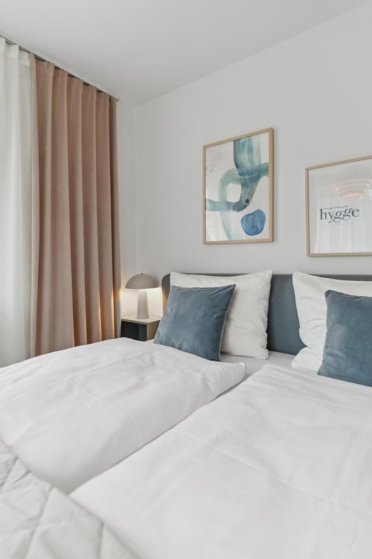 Zwei Apartments Fuer Bis Zu 8 Personen Zentral, Modern, Mit Terrasse & Balkon Bielefeld Exteriér fotografie
