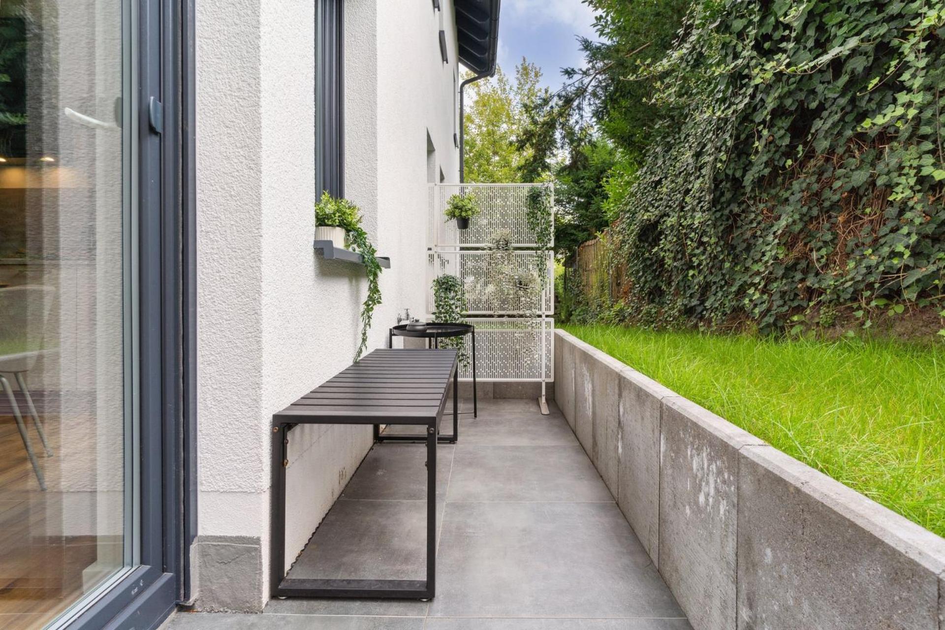Zwei Apartments Fuer Bis Zu 8 Personen Zentral, Modern, Mit Terrasse & Balkon Bielefeld Exteriér fotografie